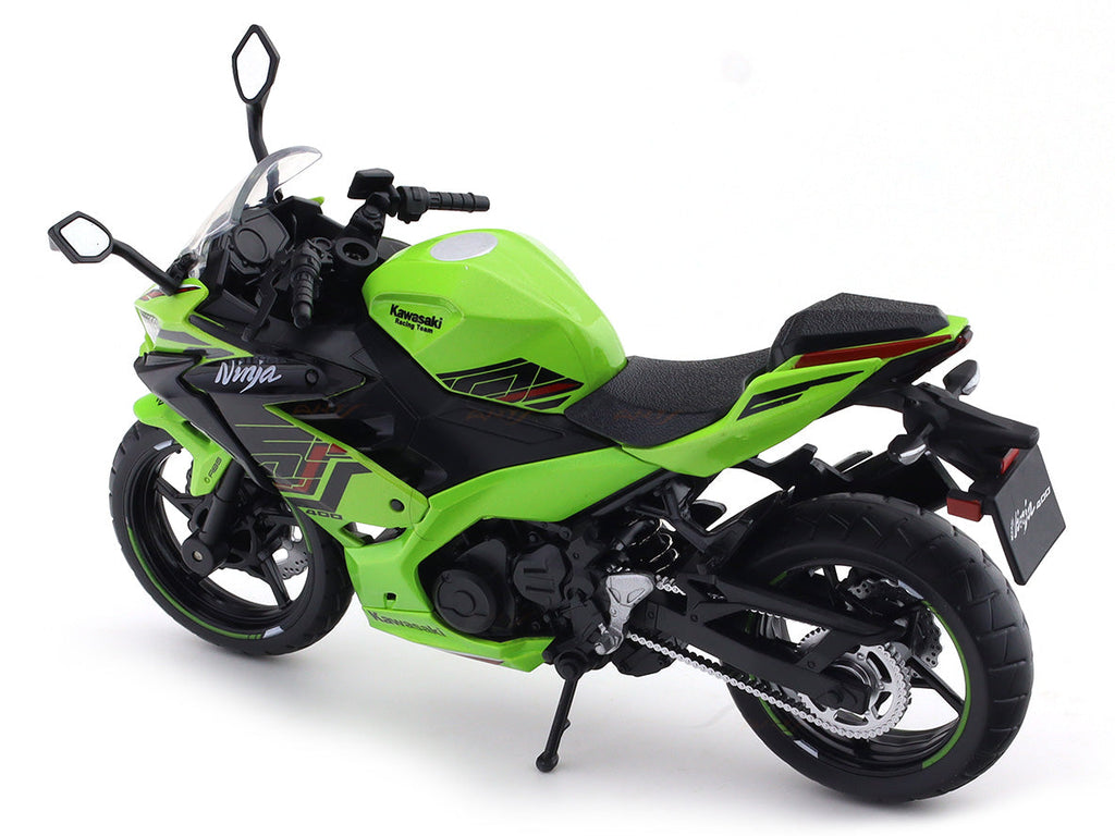 2023 Kawasaki Ninja 400 1:12 MSZ Licensed Diecast Scale Model Bike Collectible