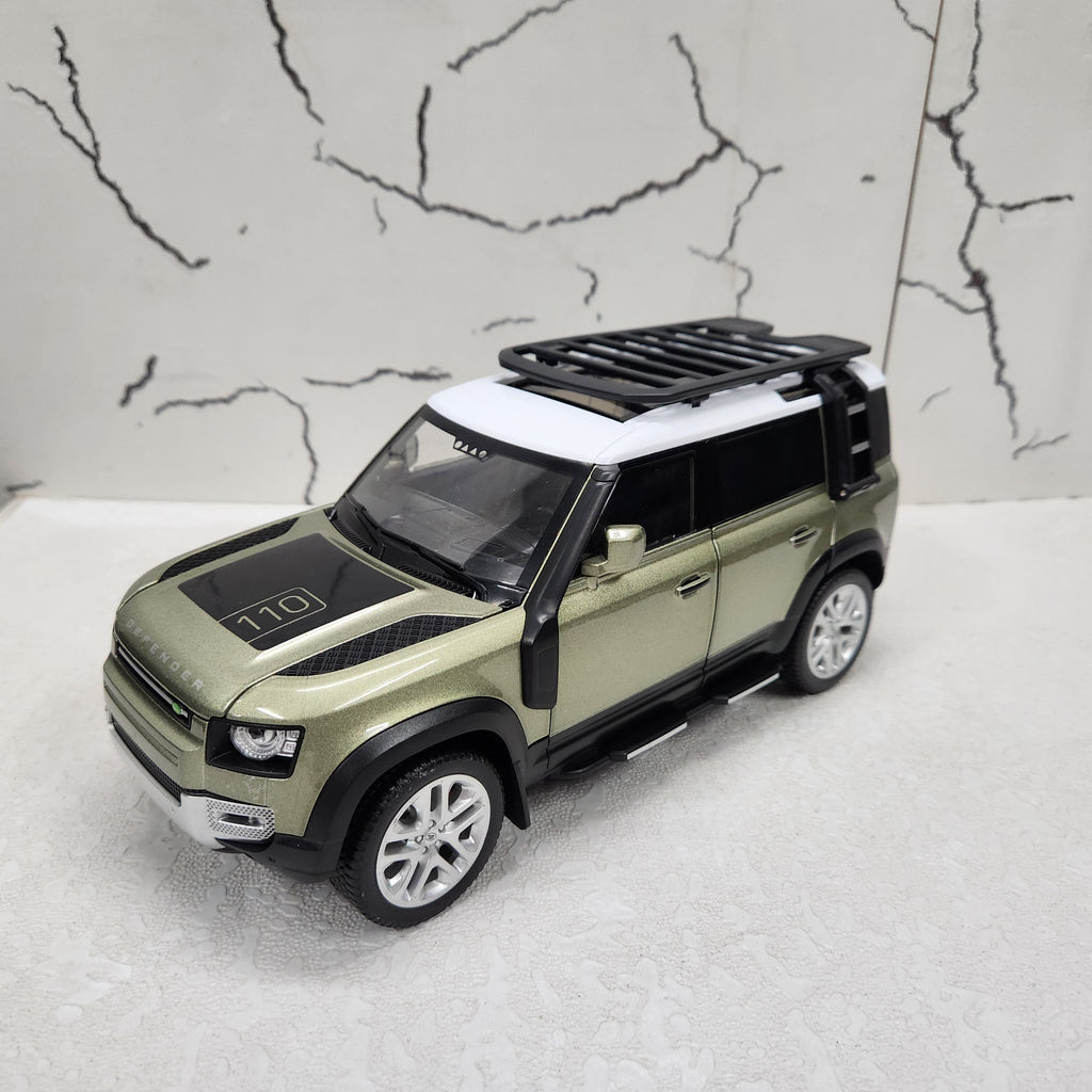 Defender 110 Green Metal Diecast Car 1:18 (28x11 cm)