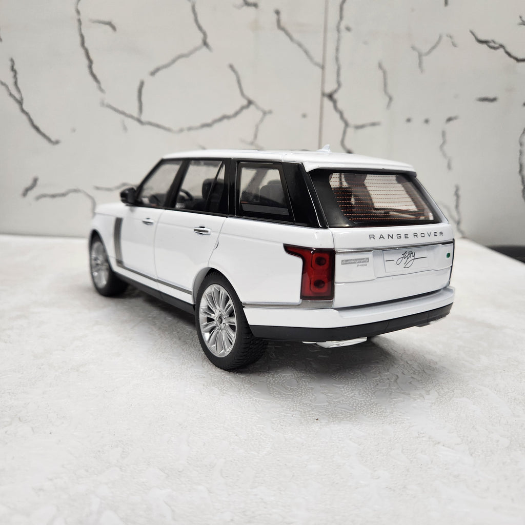 Range Rover Autobiography Metal Diecast Car 1:18 (28 x 11 cm)